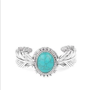 Paparazzi cuff bracelet